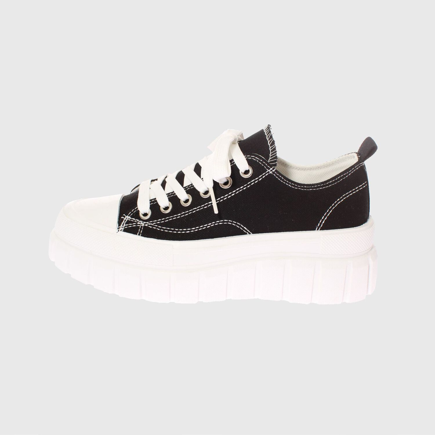 Zapatilla Lona Negro V&iacute;a Franca Art. 52111b21191black image number 2.0