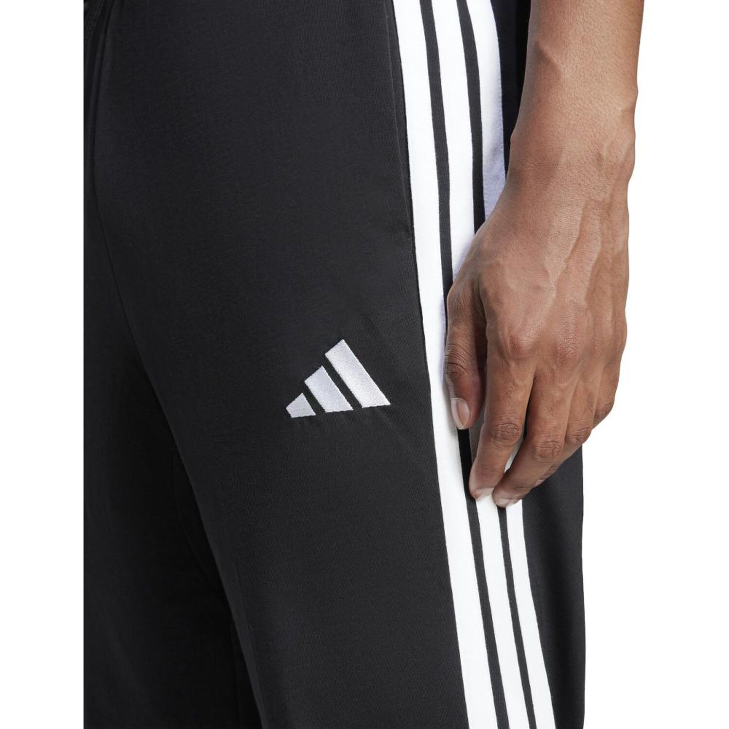 Pantal&oacute;n Hombre Essentials 3 Tiras Single Jersey Adidas image number 6.0