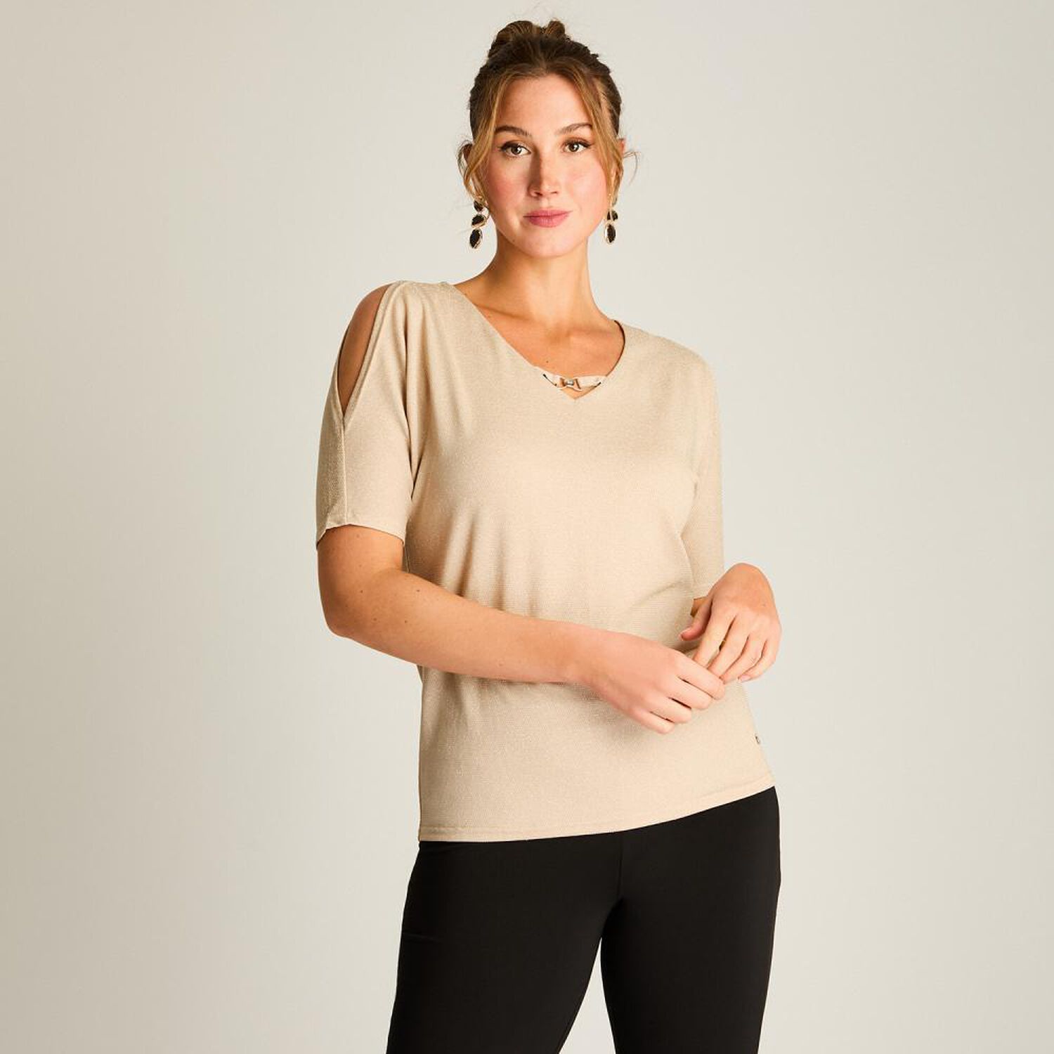 Polera Manga Corta Sin Hombros Cuello V Mujer Lorenzo Di Pontti image number 0.0