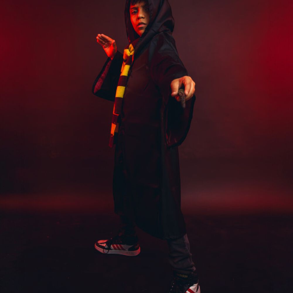 Disfraz Harry Potter Tunica Varita Bufanda Gryffindor Niño image number 13.0