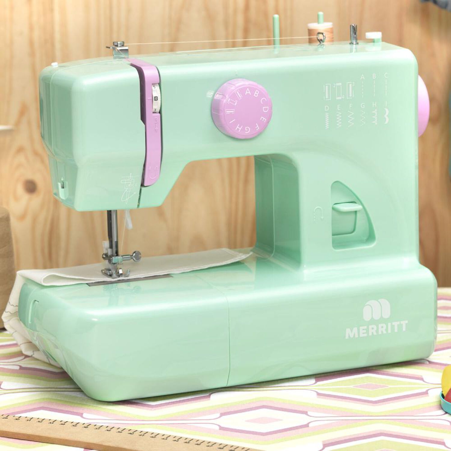 M&aacute;quina de Coser Merritt ME6 Verde Agua image number 6.0