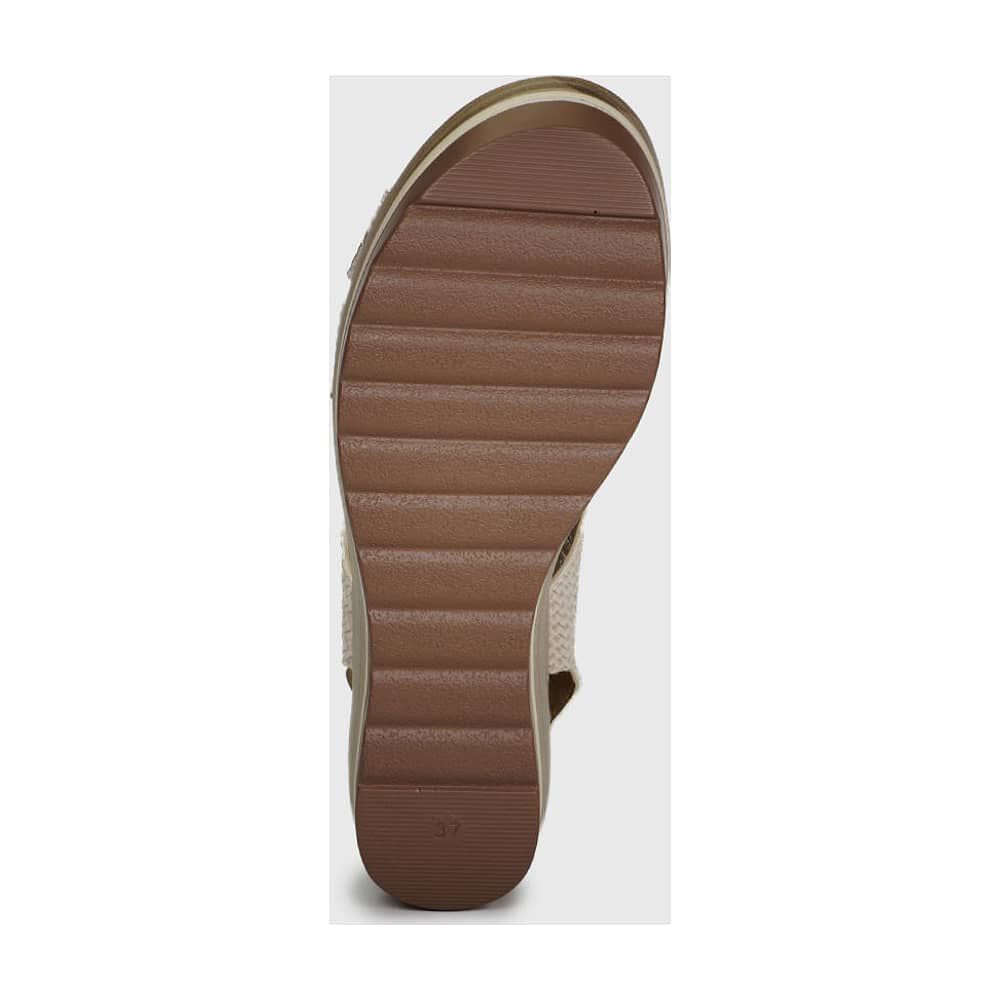 Sandalia Suyay Beige image number 5.0