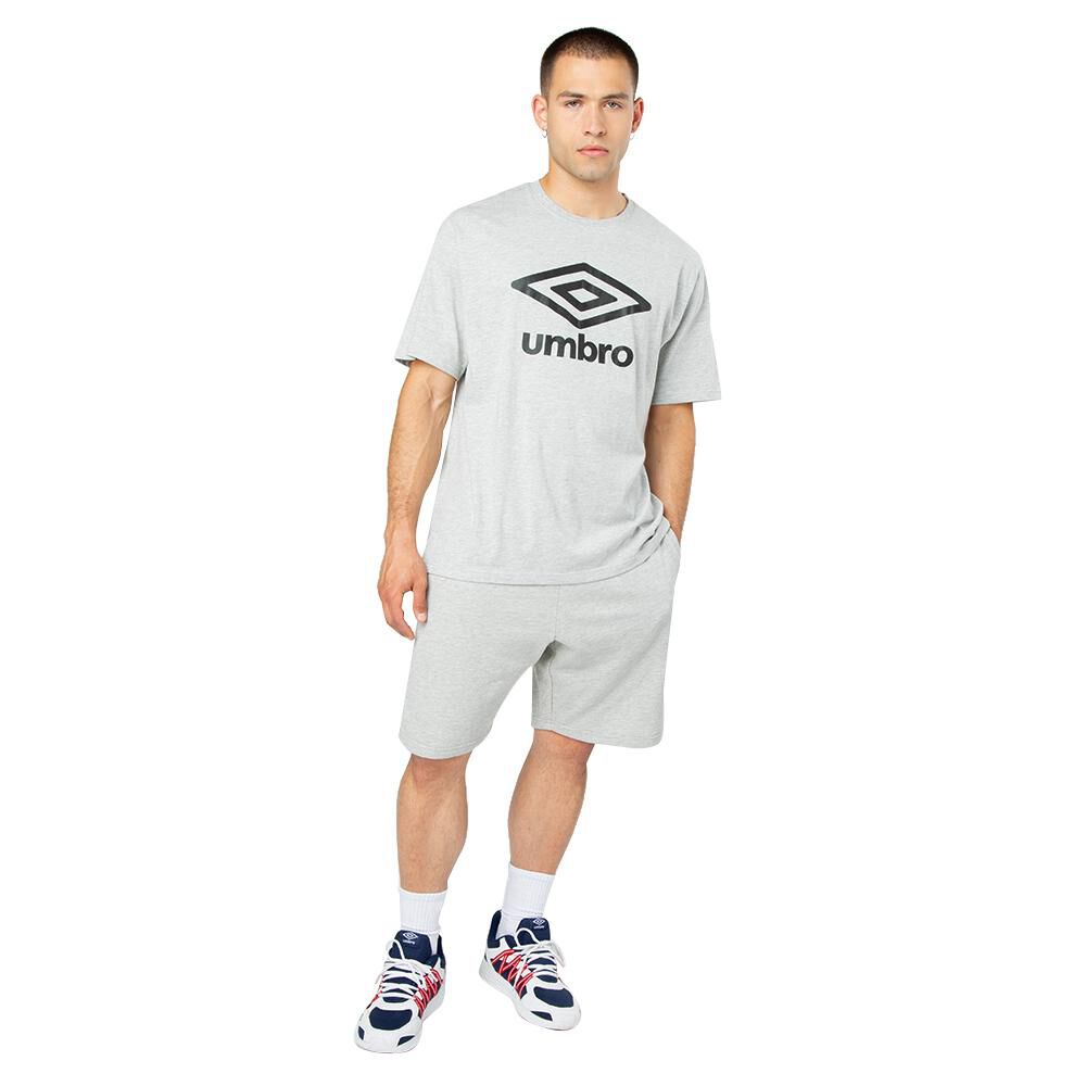 Polera Deportiva Hombre Umbro Essentials Big Logo image number 2.0