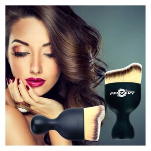 Una Brocha Perfecta Para Realizar El Contorno De Tu Nariz