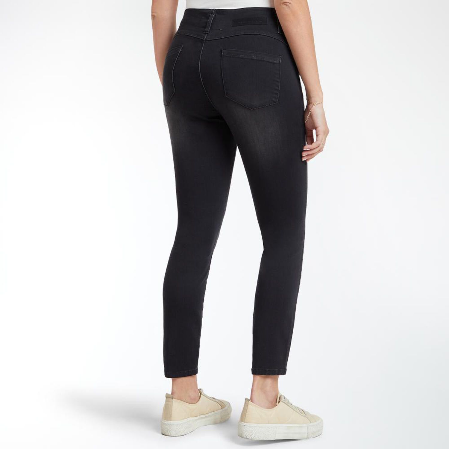 Jeans Tiro Medio Sculpture Push Up Mujer Kimera image number 3.0