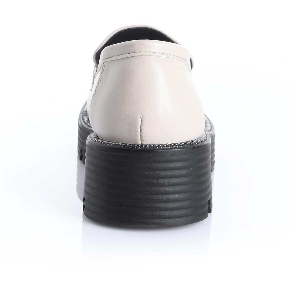 Mocasín Mujer Via Uno Beige image number 2.0