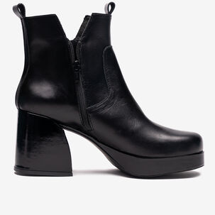 Bot&iacute;n Cuero Aspasia Negra Landazuri