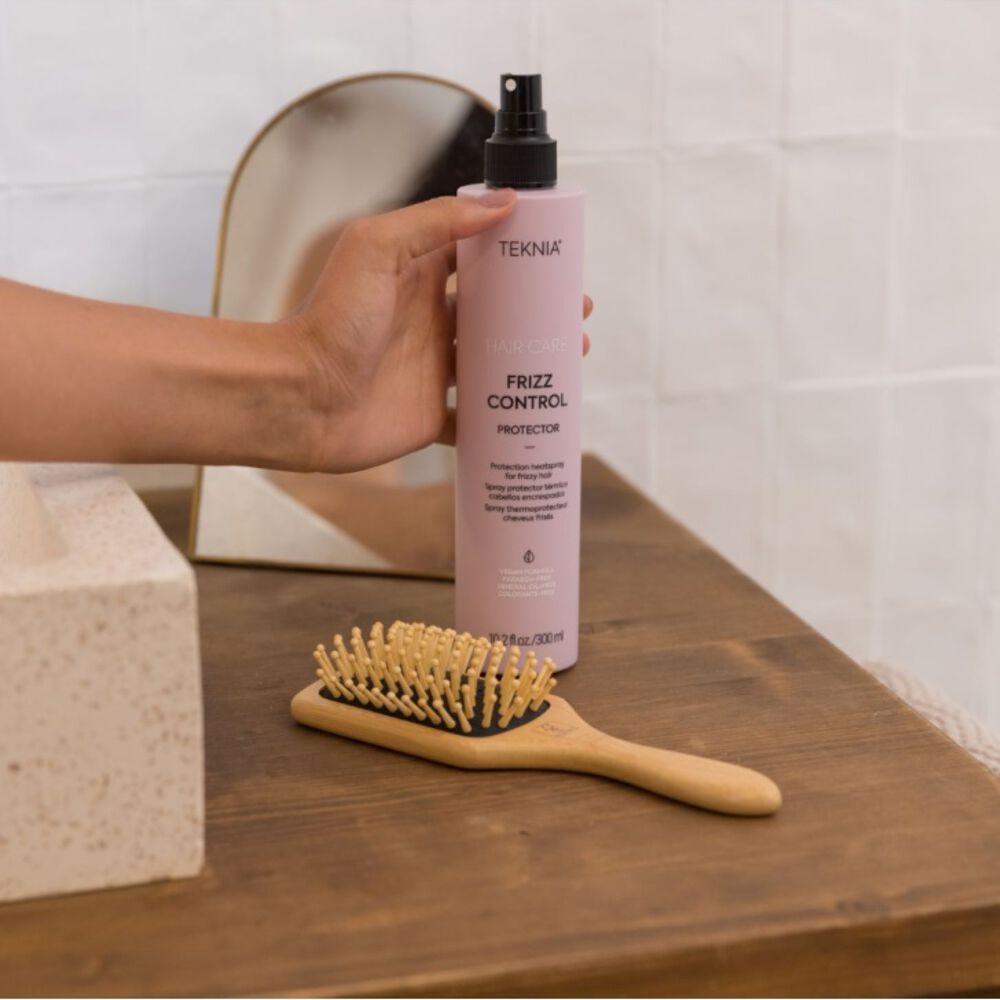 Spray Protector Térmico Lakme Teknia Frizz Control 300ml image number 4.0