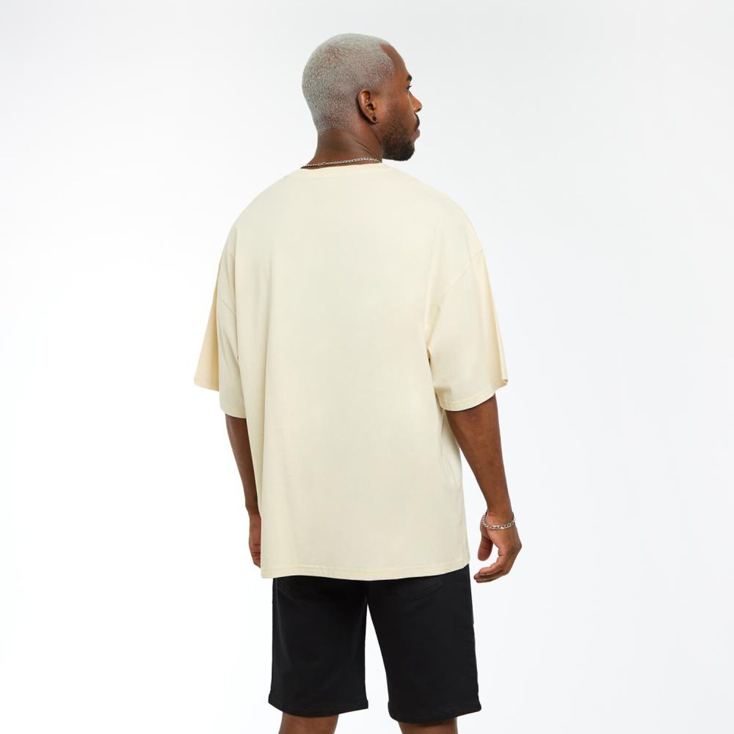 Polera Lisa Manga Corta Cuello Redondo Hombre Rolly Go image number 3.0