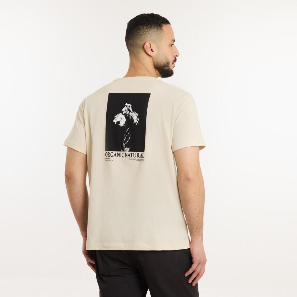 Polera Slim Manga Corta Cuello Redondo Hombre Az Black image number 3.0