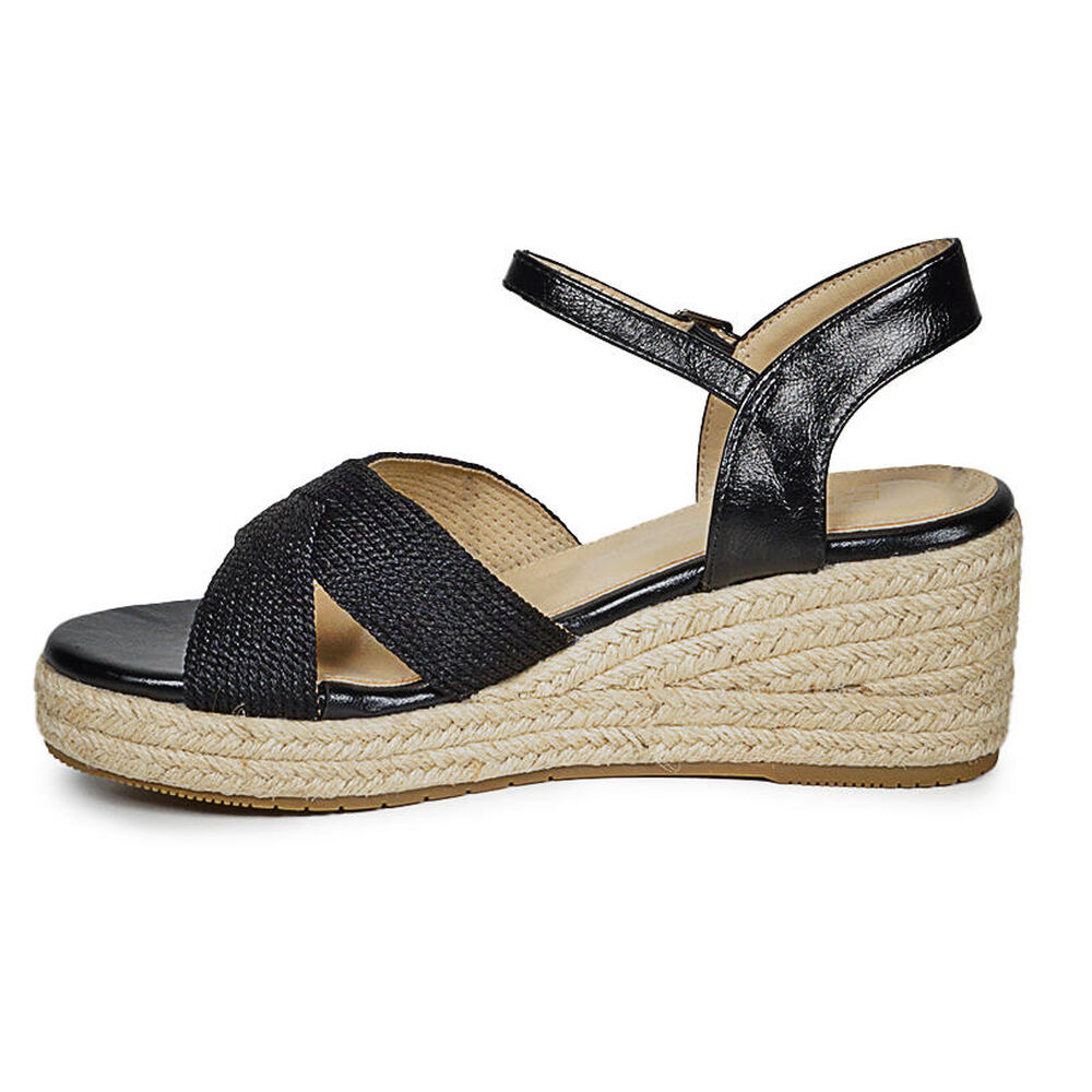 Sandalia Daisa Negro image number 4.0