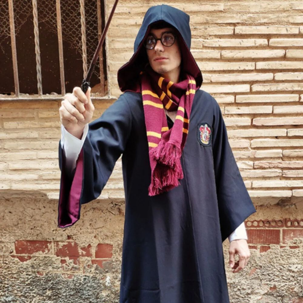 Tunica De Harry Potter Casa Hogwarts Deluxe Logo Bordado Gryffindor Slytherin Ravenclaw Hufflepuff image number 2.0