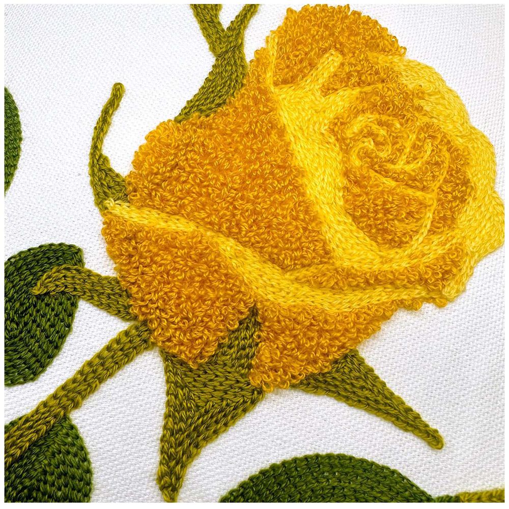 Funda De Cojín Bordado Floral Mod4 image number 1.0