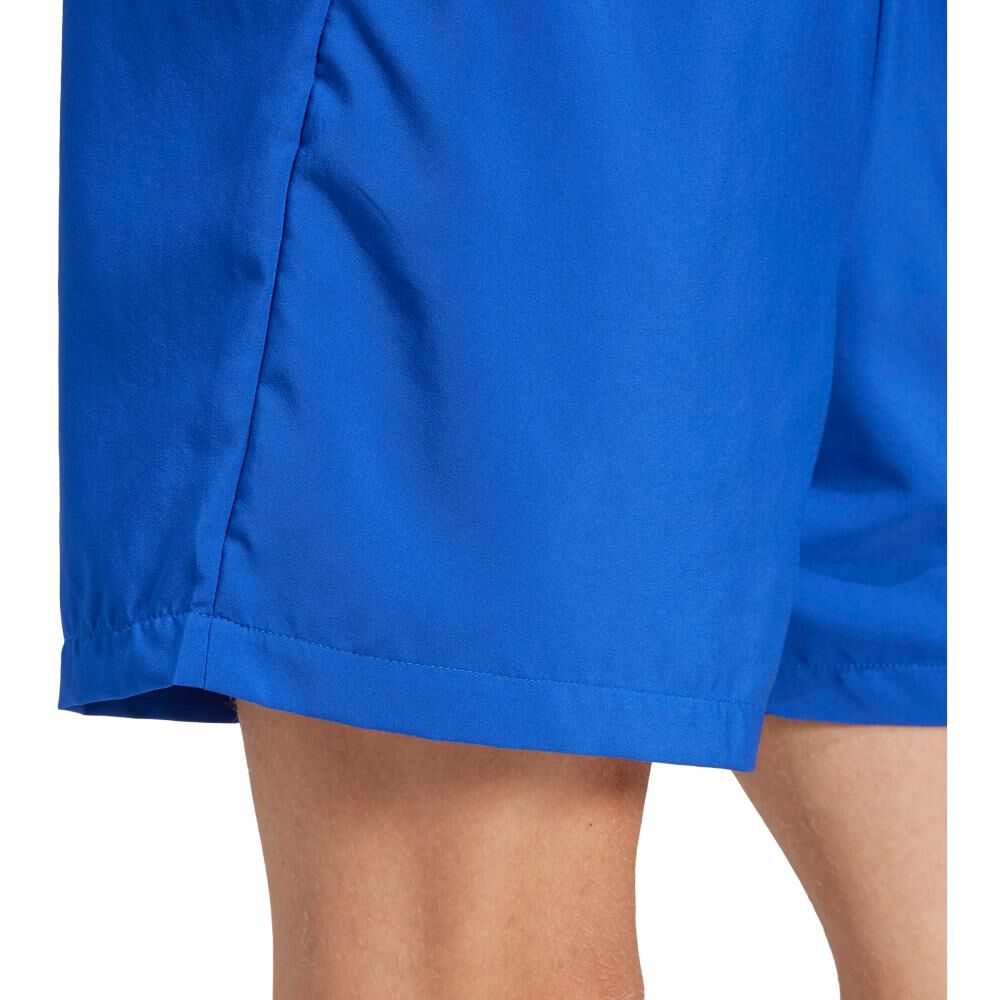 Pantal&oacute;n Corto Essentials Small Logo Chelsea Adidas image number 4.0