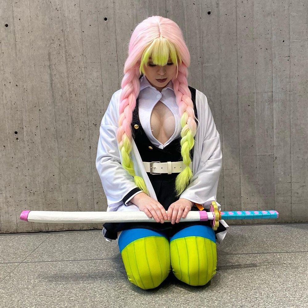 Espada Mitsuri Kanroji Pilar Cosplay Kimetsu No Yaiba image number 2.0