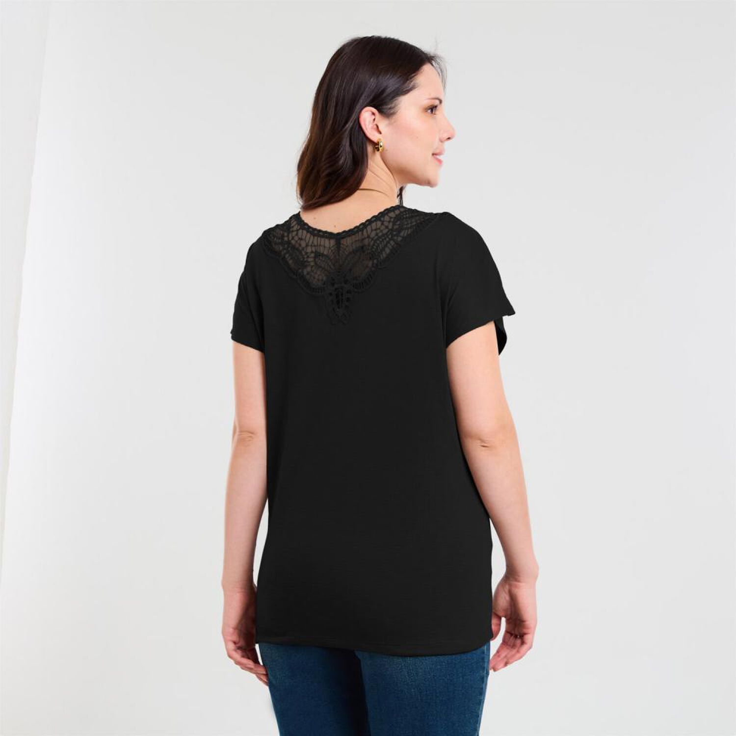 Polera Lisa Manga Corta Cuello Redondo Aplicaci&oacute;n Brodery Mujer Sexy Large image number 2.0
