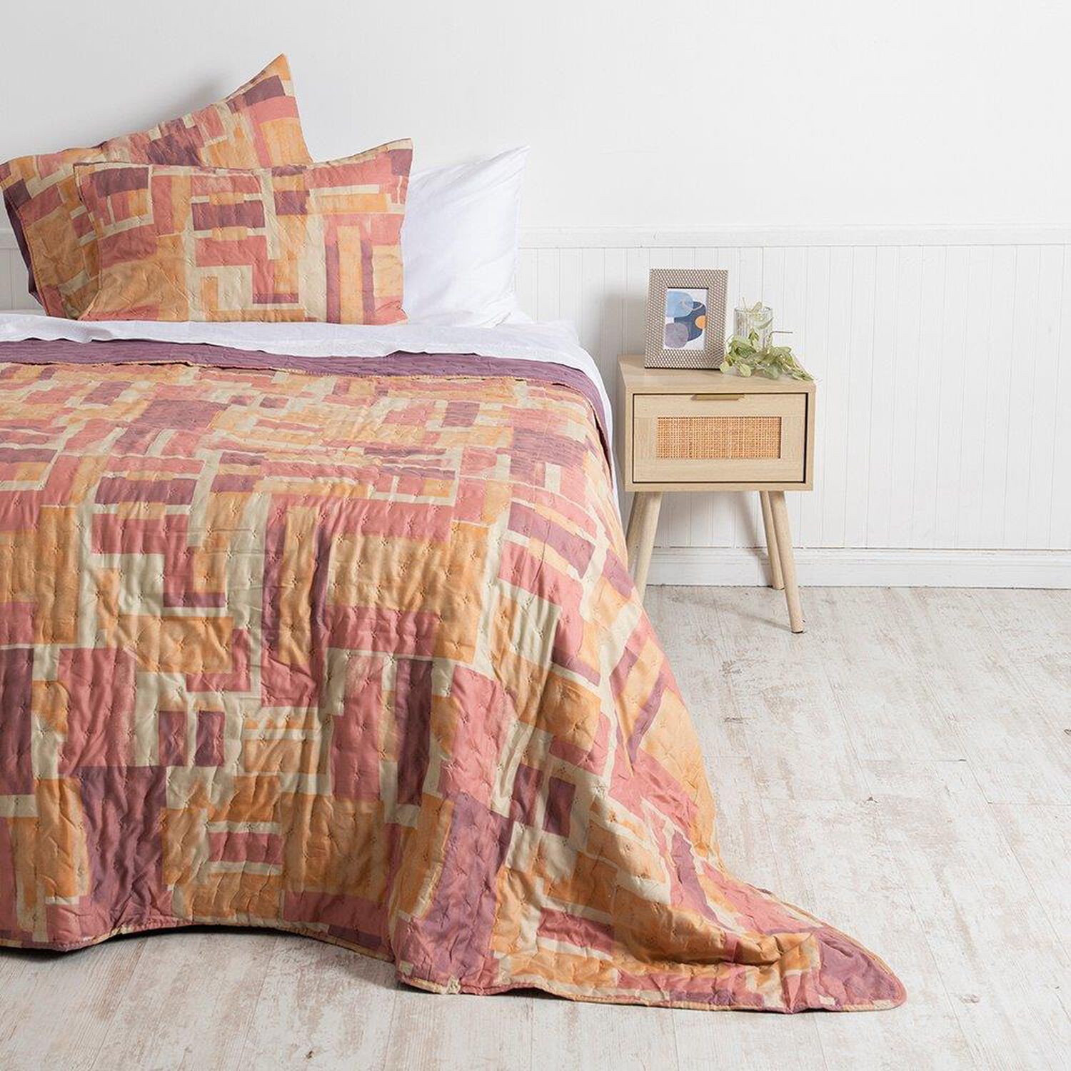 Quilt Toledo Est. Mashini King Cube image number 0.0