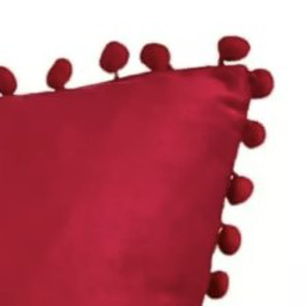 Funda De Cojines Con Pompones. Medida 45x45. Terciopelo. Rojo image number 1.0