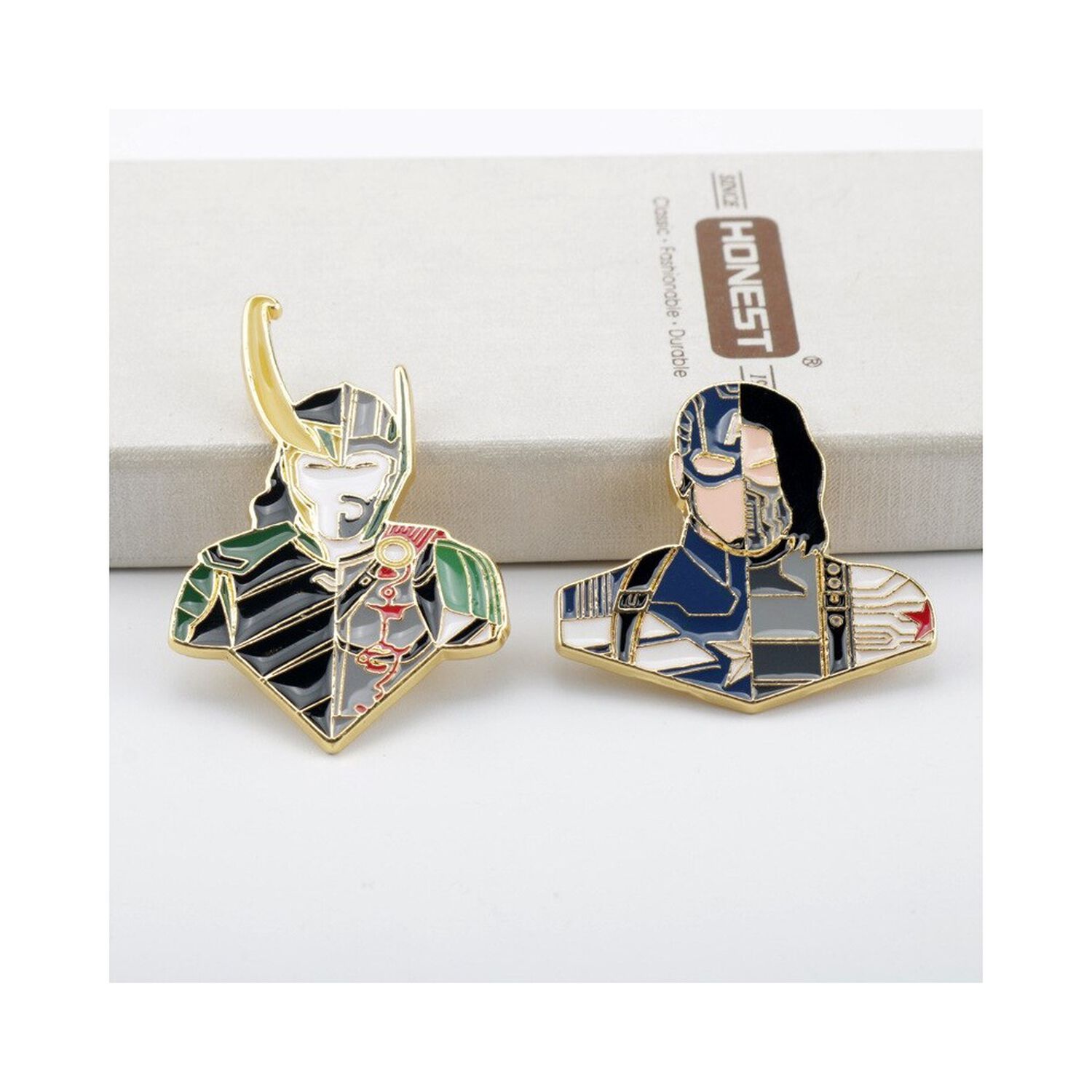 Pin Thor Y Loki - Marvel Superheroes image number 2.0