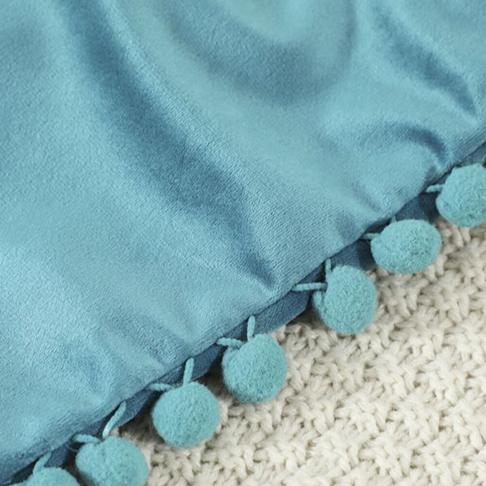 Set De 4 Fundas De Terciopelo Con Pompones Medida 45cm X 45cm Cierre Oculto Ftp-8 image number 2.0