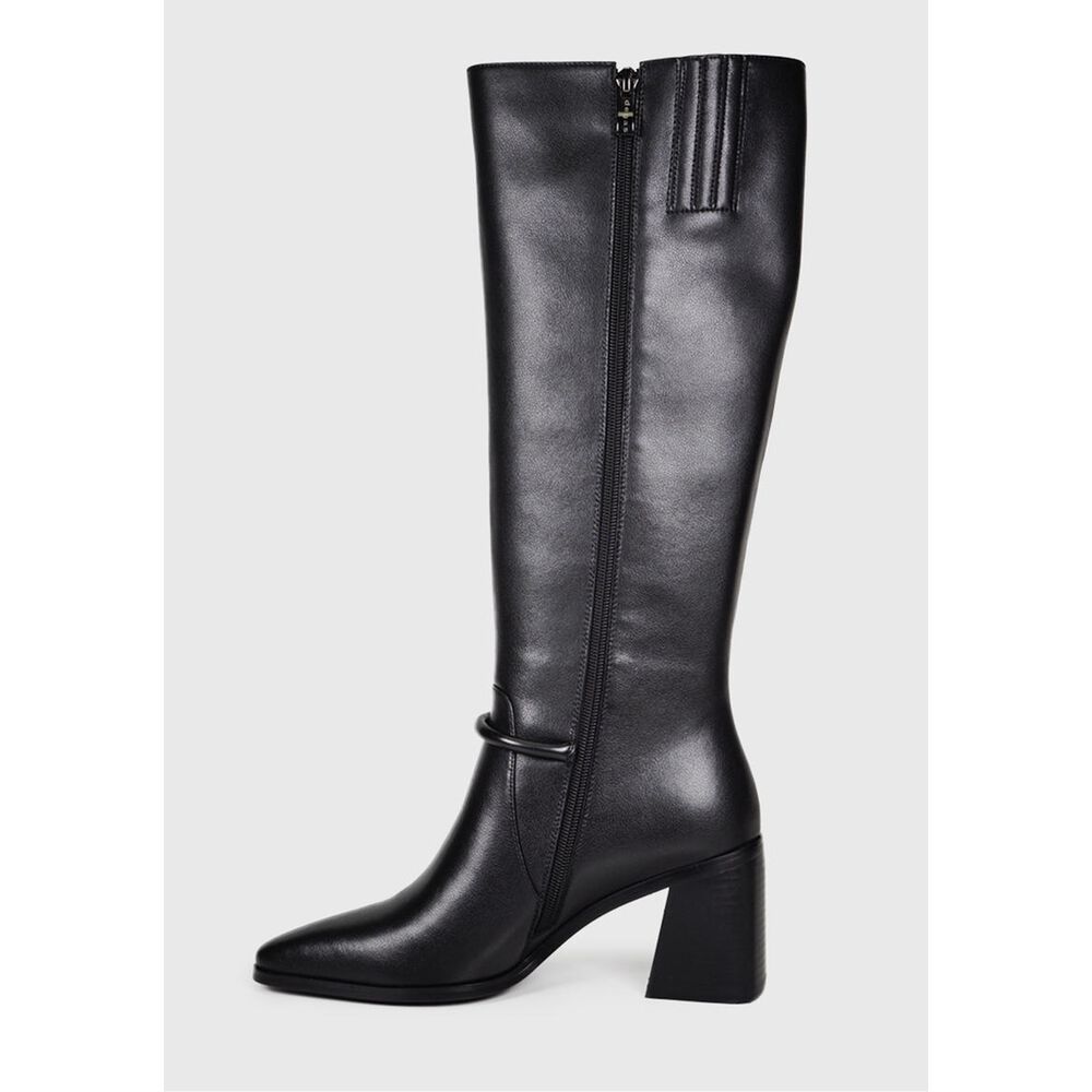 Bota Cuero Breshna Negro image number 1.0