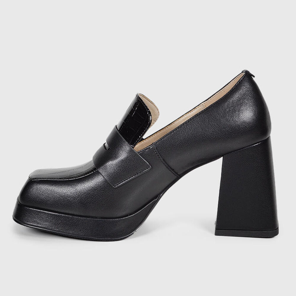 Zapato Cuero Zanila Negro image number 4.0