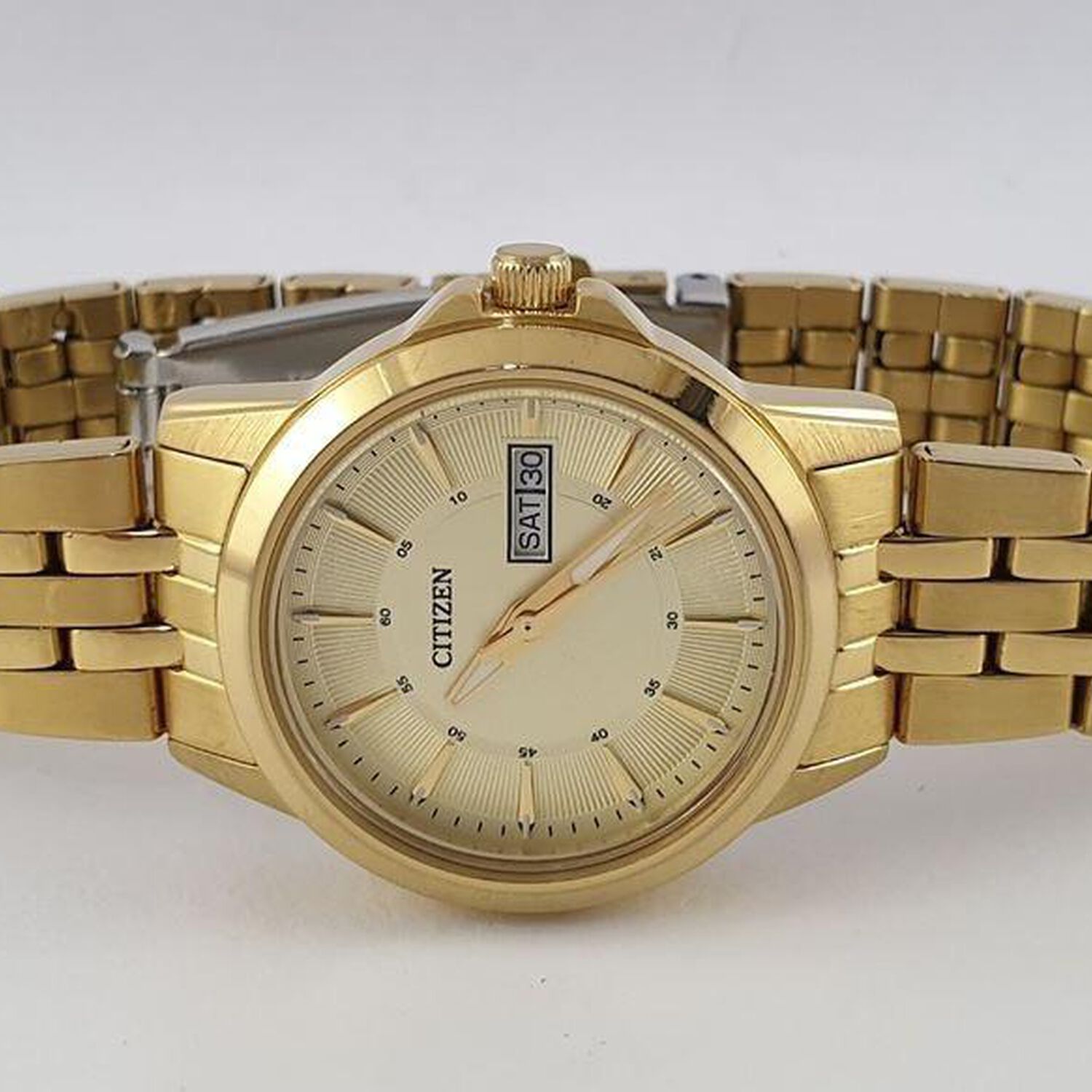 Reloj Citizen Mujer Eq0603-59p Classic Quartz image number 2.0