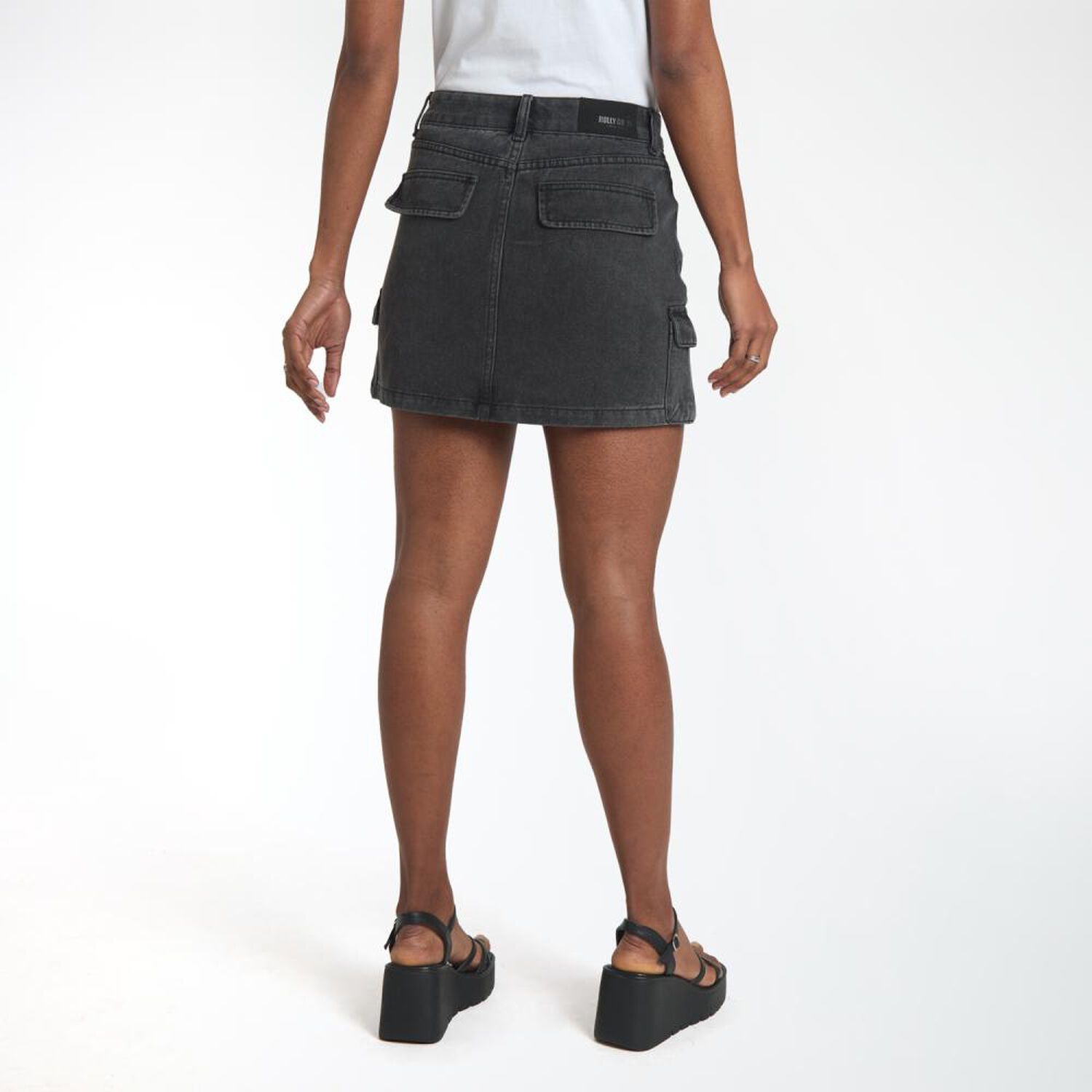 Falda Mini Denim Tiro Medio Skinny Mujer Rolly Go image number 3.0