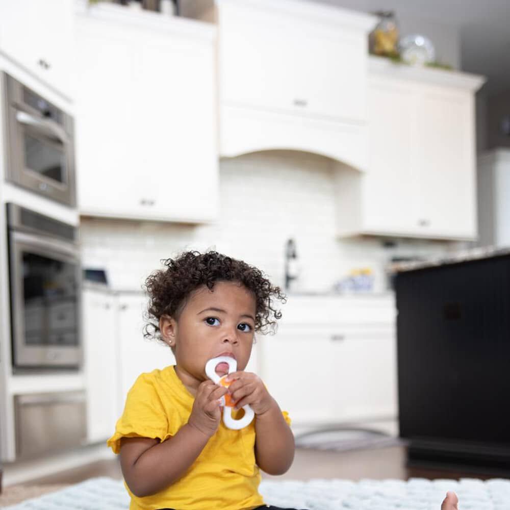 Dizzy Bees Mordedor Apilable Con Iman Fatbrain Toys image number 6.0