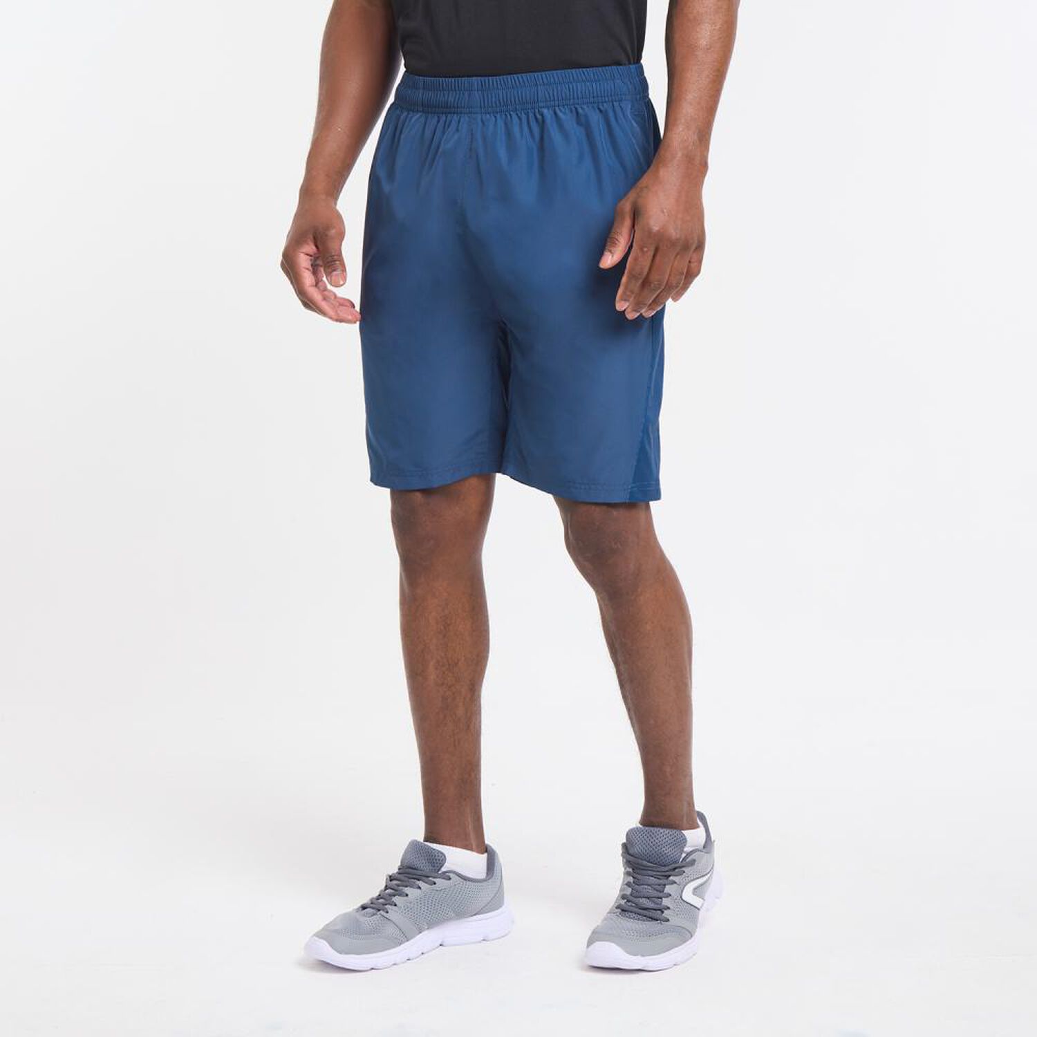 Short Deportivo Tiro Medio Regular Hombre Wetland image number 2.0