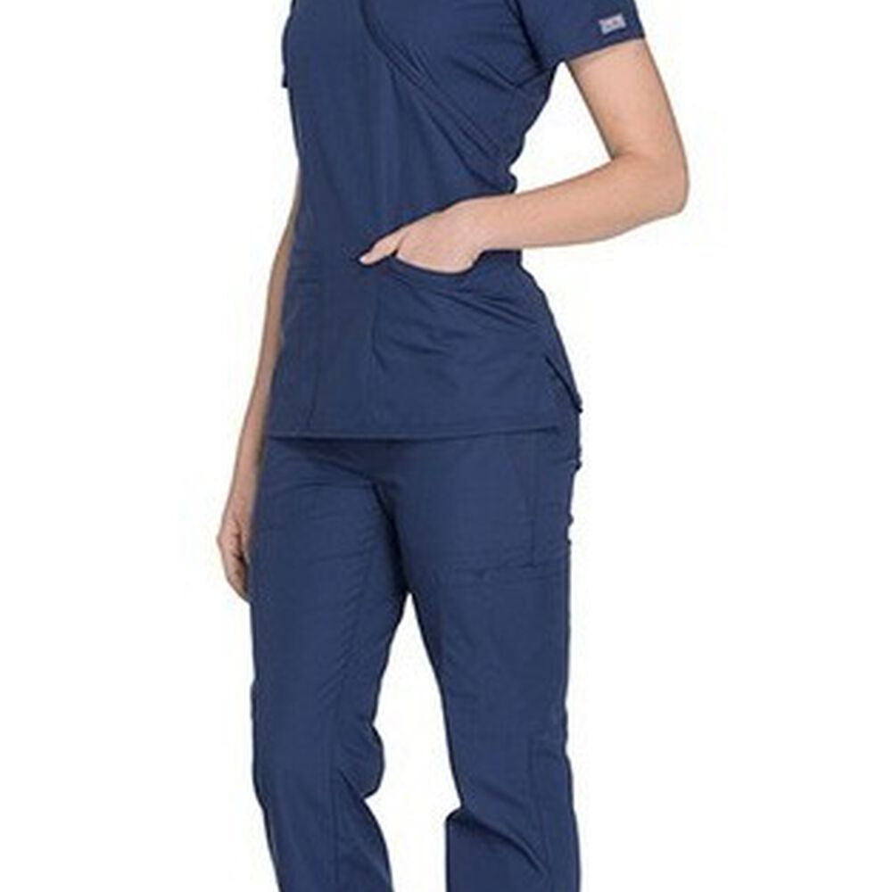 Conjunto Clinico Polera Y Pantalón Cherokee Originals Azul image number 0.0