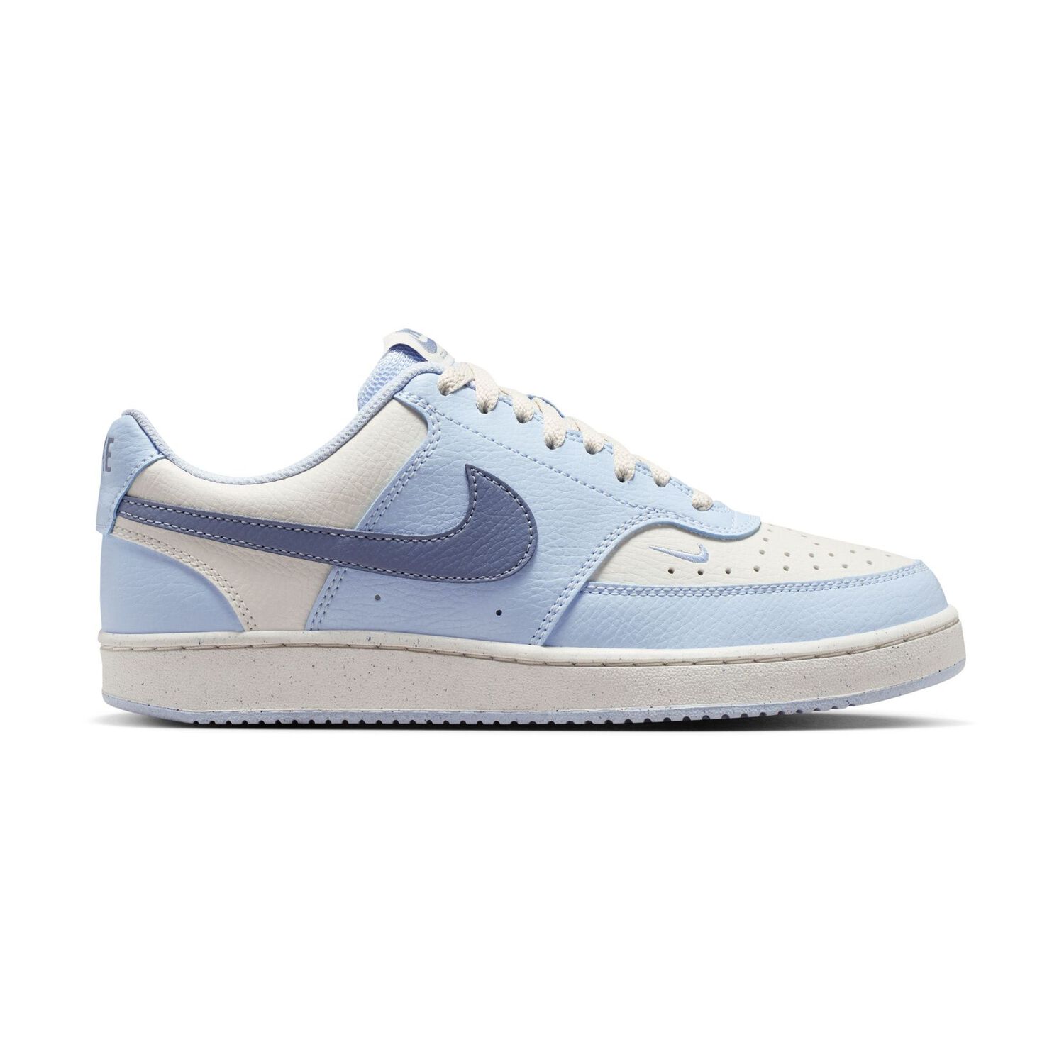 Zapatilla Urbana Mujer Nike Court Vision Low Celeste image number 0.0