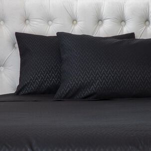 Juego De S&aacute;banas Azhome Embossed / King