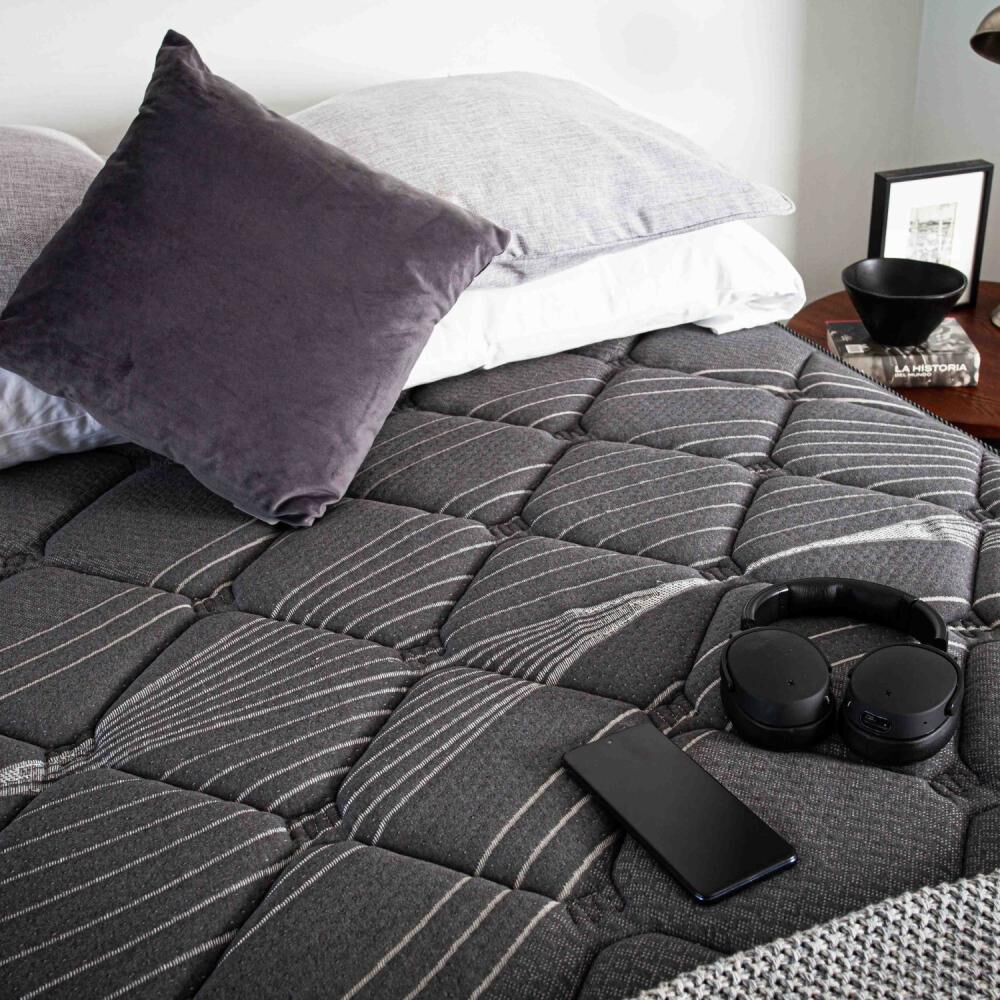 Cama Europea Flex Black / 1.5 Plazas / Base Normal + Respaldo image number 4.0