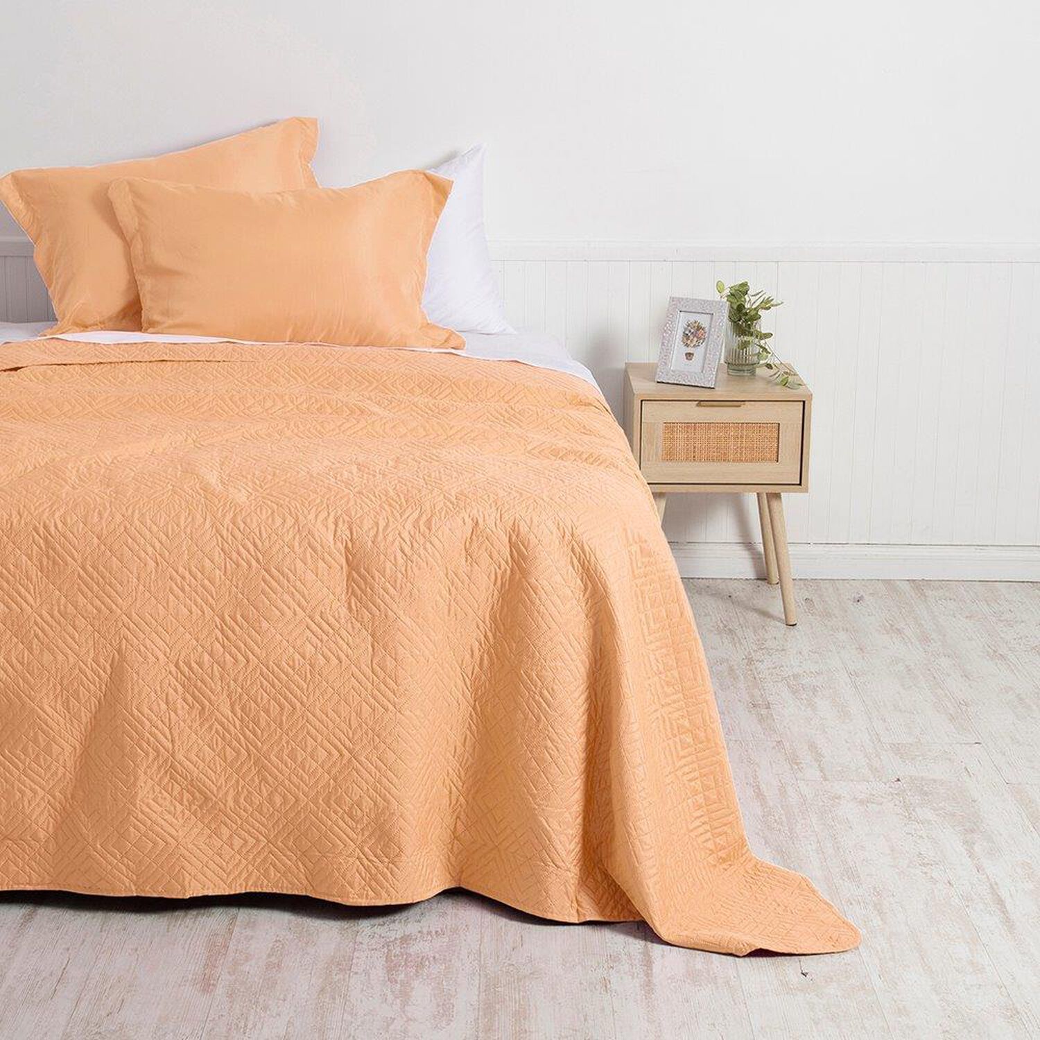 Cubrecama Quilt Cordoba Liso 2 Plazas Peach image number 0.0