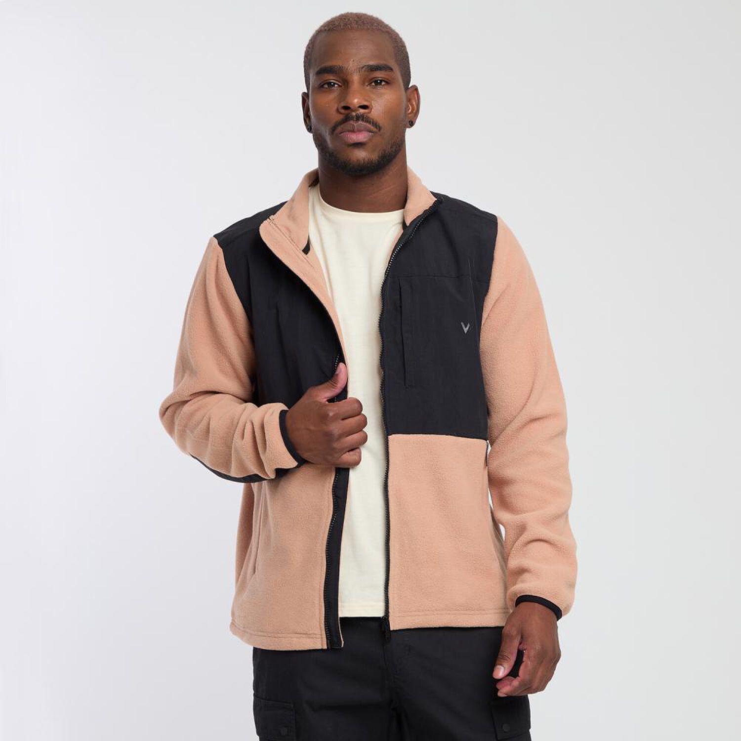 Poler&oacute;n Deportivo Bloque Color Cuello Alto Hombre Wetland image number 0.0