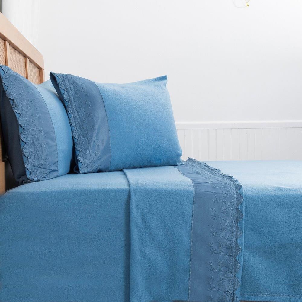 Sabana Polar Lisa Broderie King Azul image number 3.0