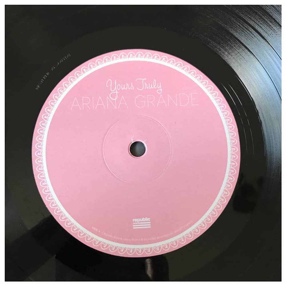 Ariana Grande - Yours Truly | Vinilo image number 4.0