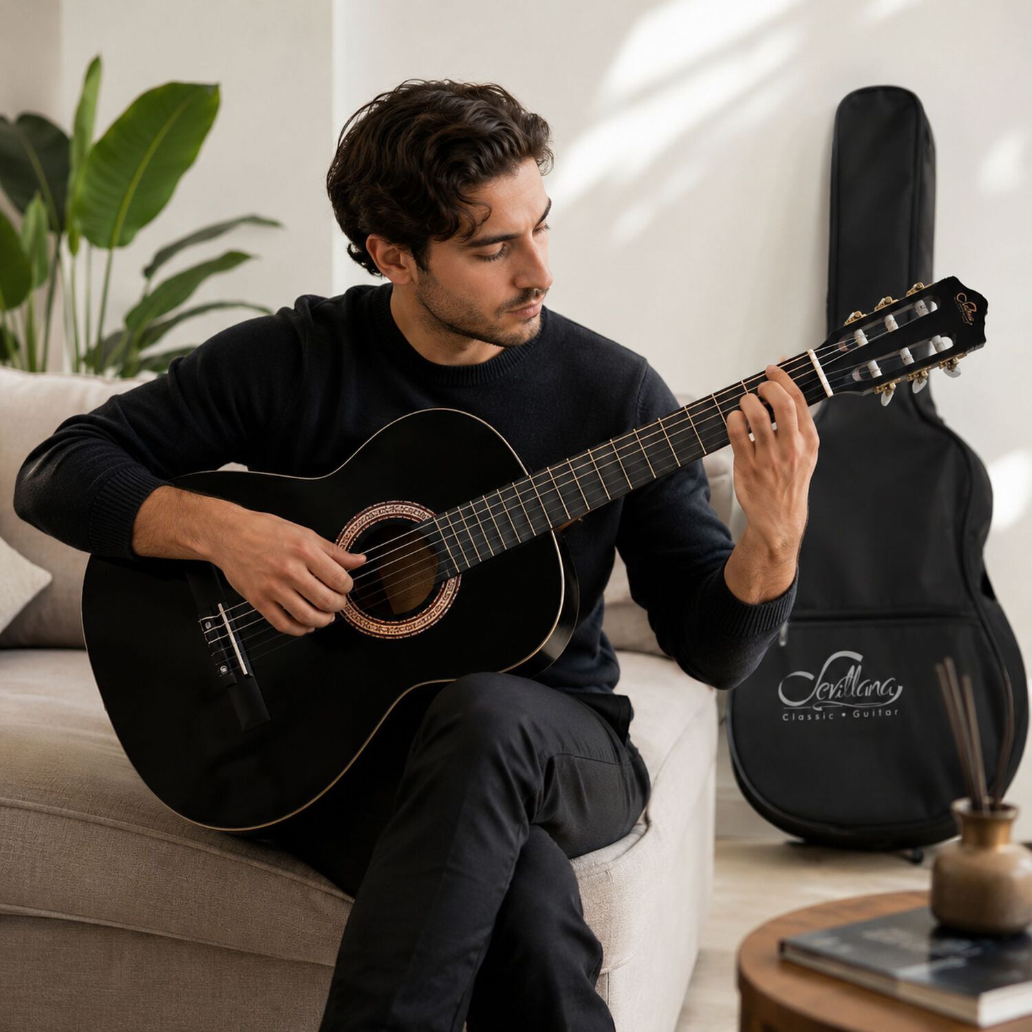 Guitarra Cl&aacute;sica Sevillana 39&rdquo; Negro Con Alma + Funda 8448 image number 4.0