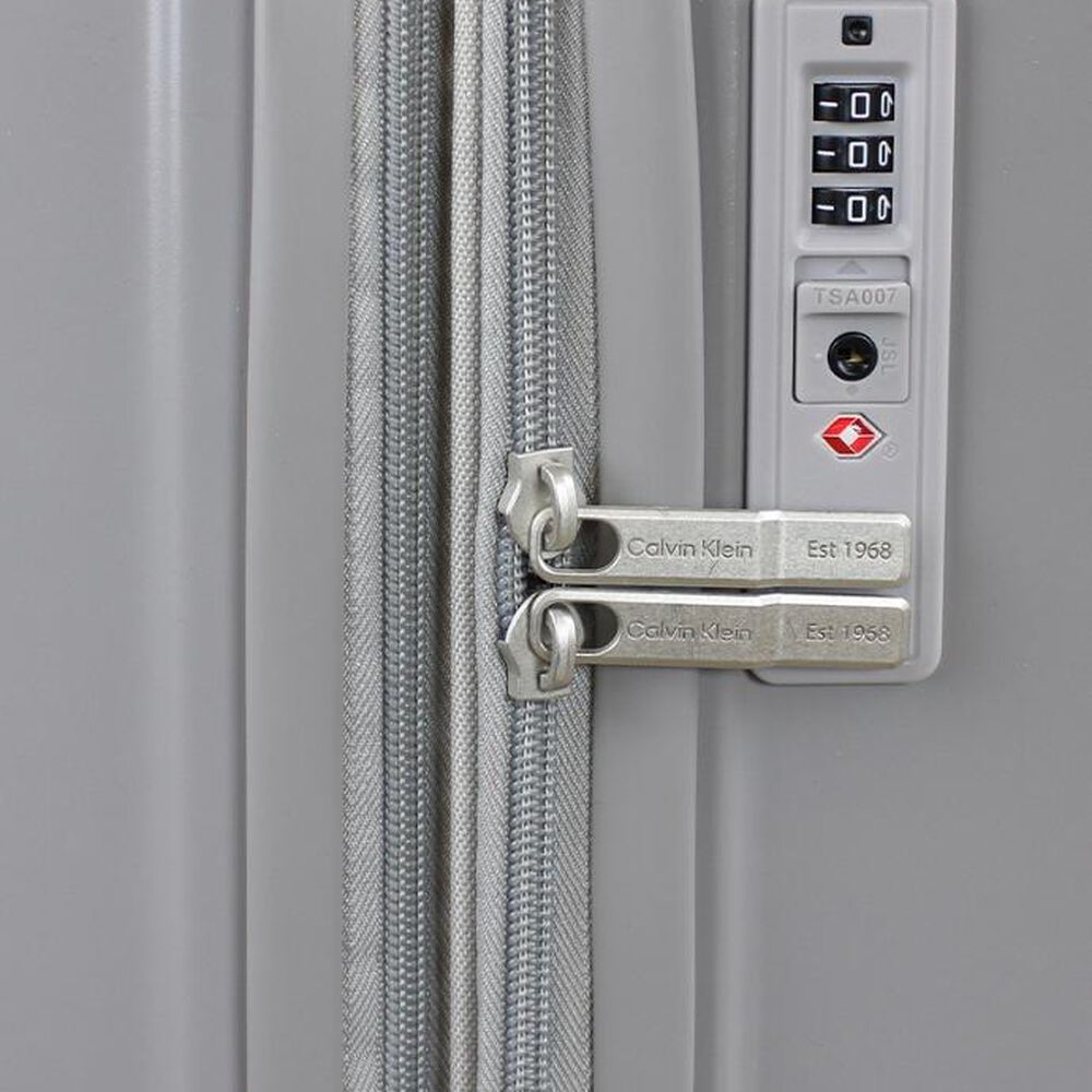 Maleta Mediana Rome 20kg Gris Calvin Klein image number 2.0