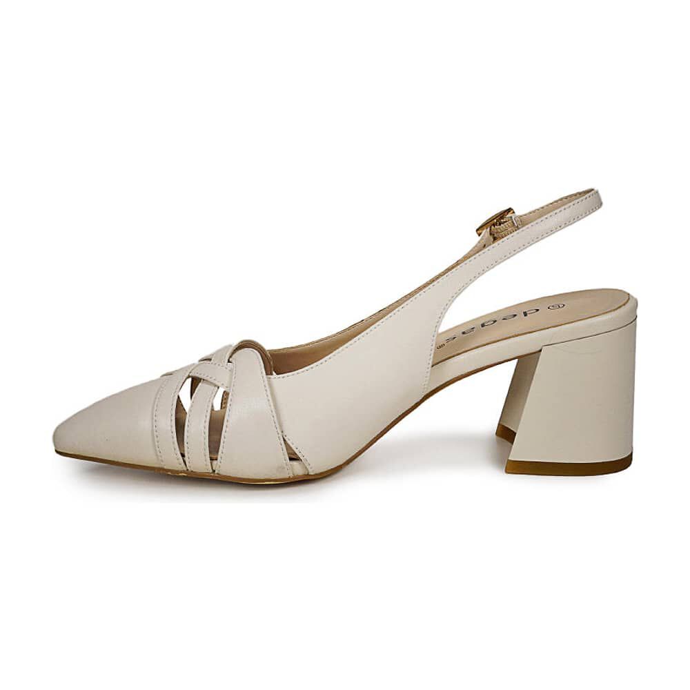 Zapato Cuero Babette Beige image number 4.0