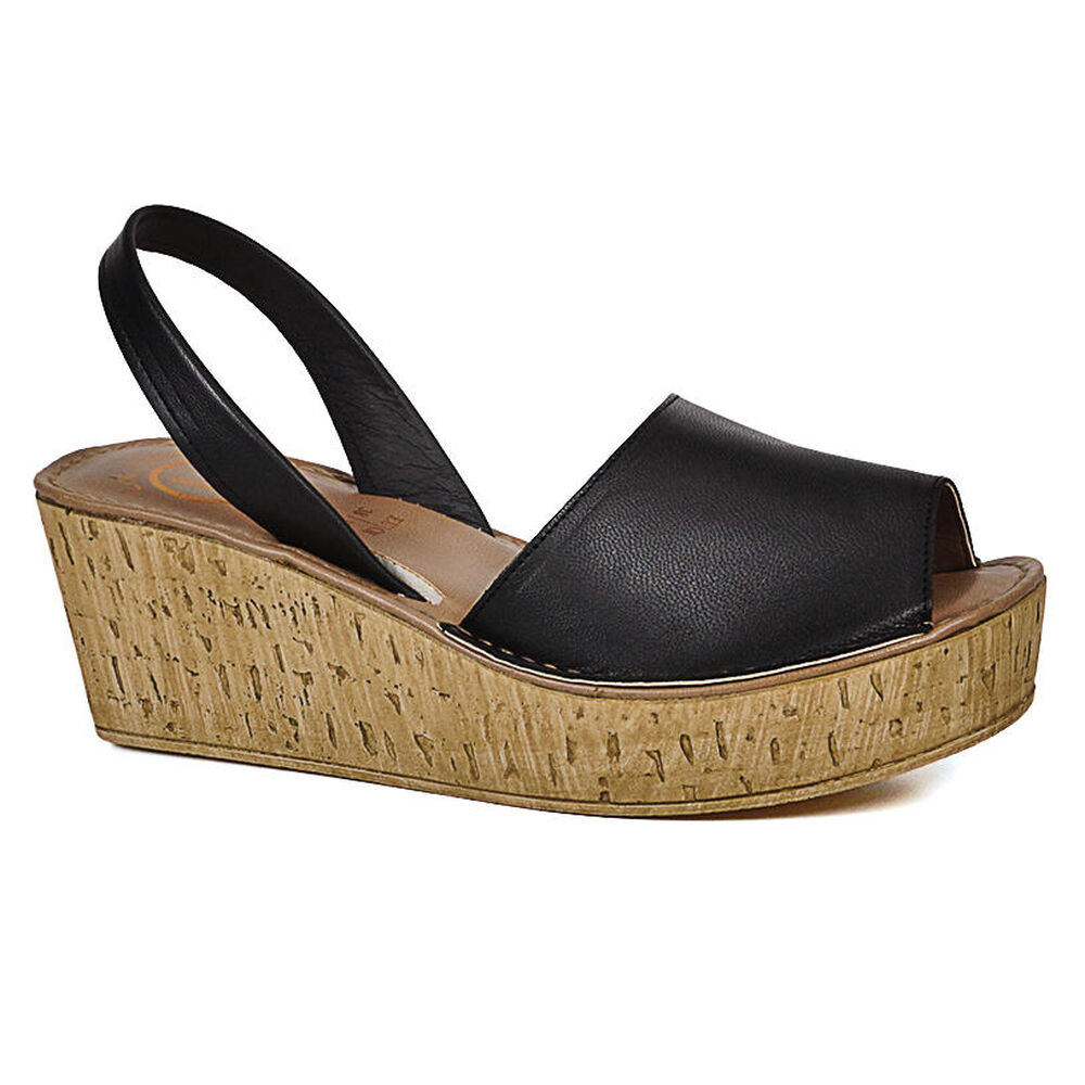 Sandalia Cuero Eliada Negro image number 0.0