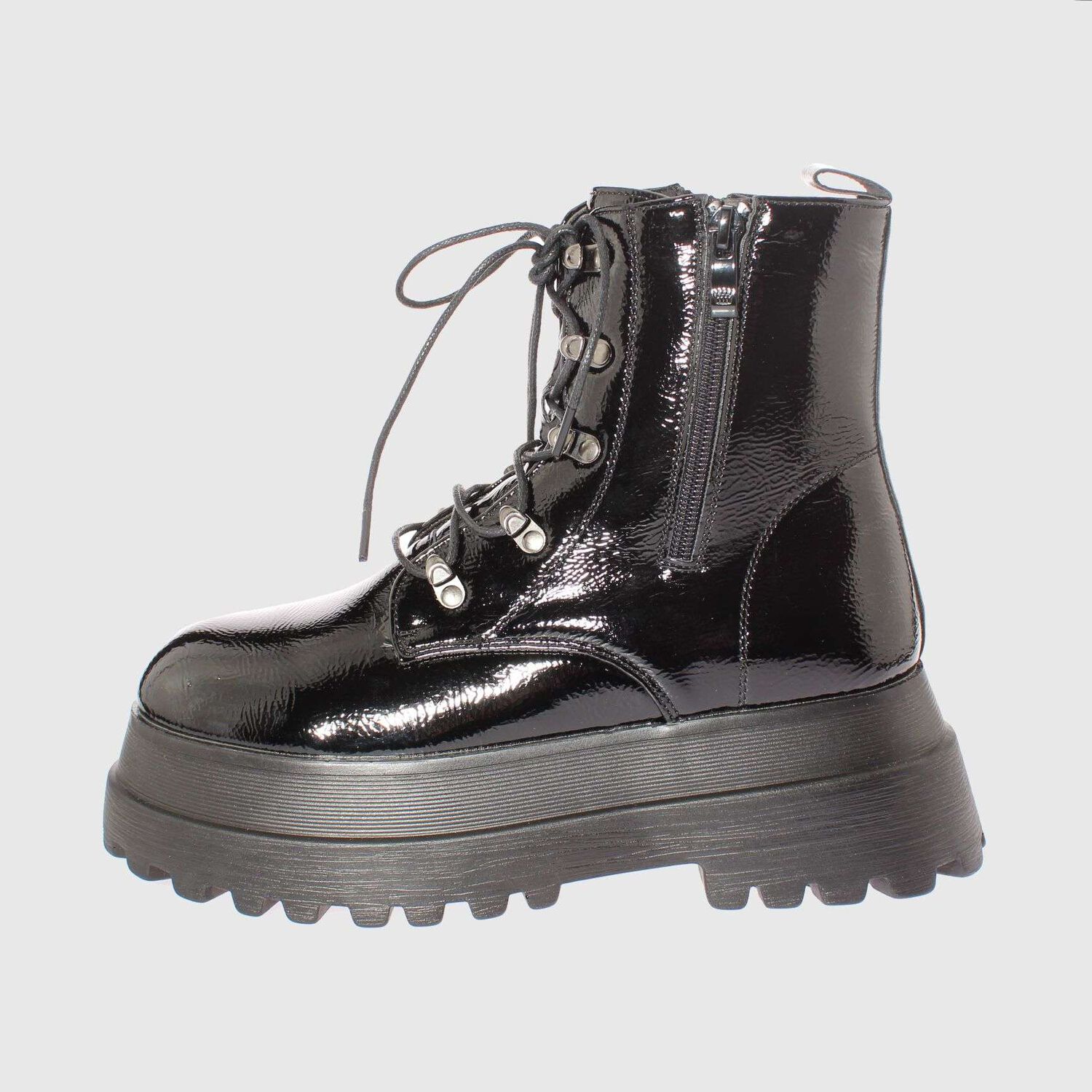 Botin Negro V&iacute;a Franca Art. 5280601black image number 1.0