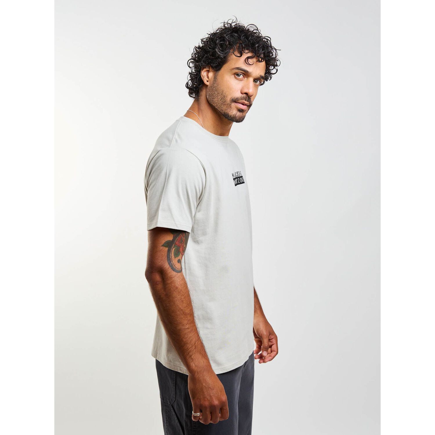 Polera Hombre Maui And Sons image number 2.0