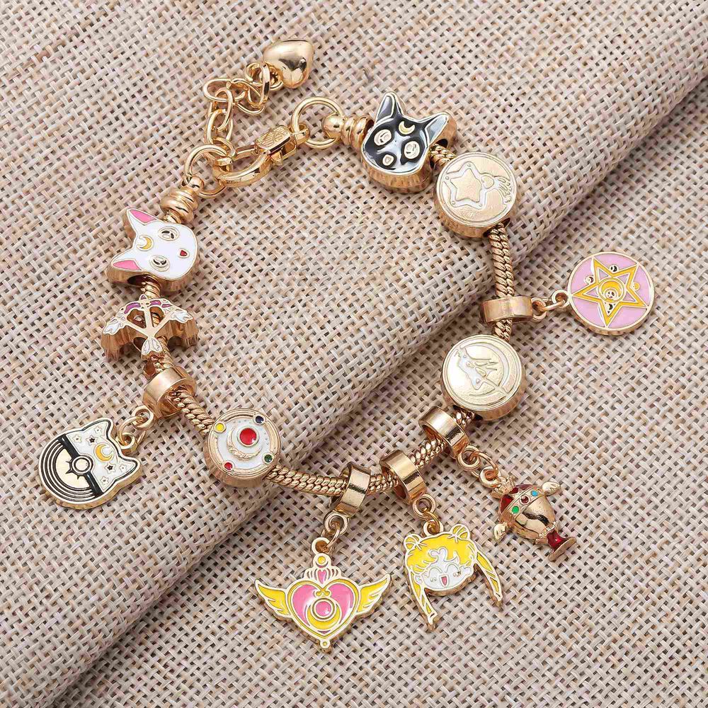 Pulsera Charms Dorada Dijes Sailor Moon image number 4.0
