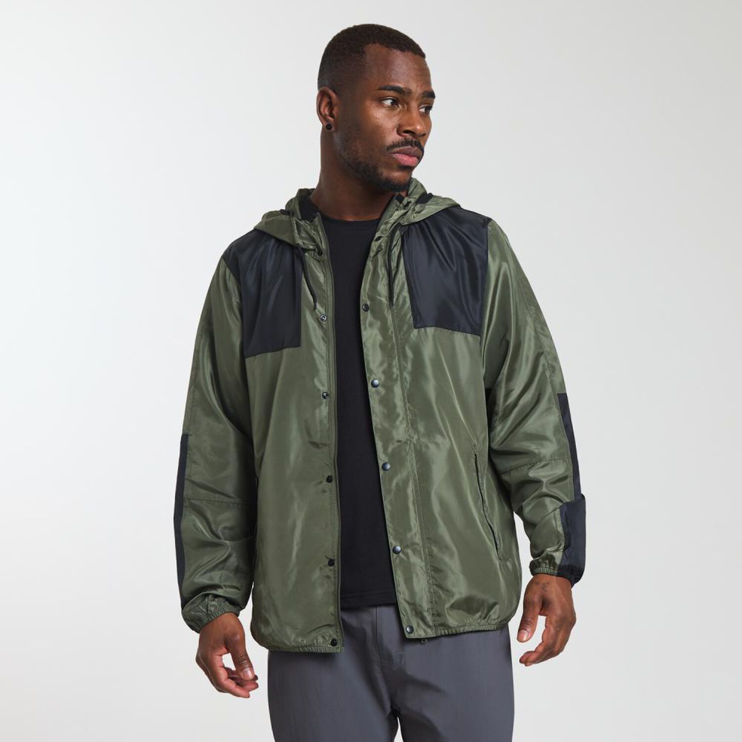 Chaqueta Deportiva Cuello Alto Con Capucha Hombre Wetland image number 0.0