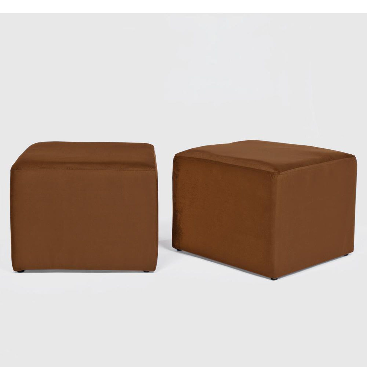 Sof&aacute; Almore Paris + 2 Pouf / 5 Cuerpos image number 7.0
