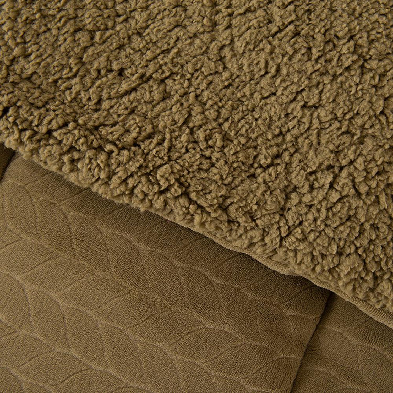 Plum&oacute;n Sherpa Mashini Corduroy Coral / King image number 1.0