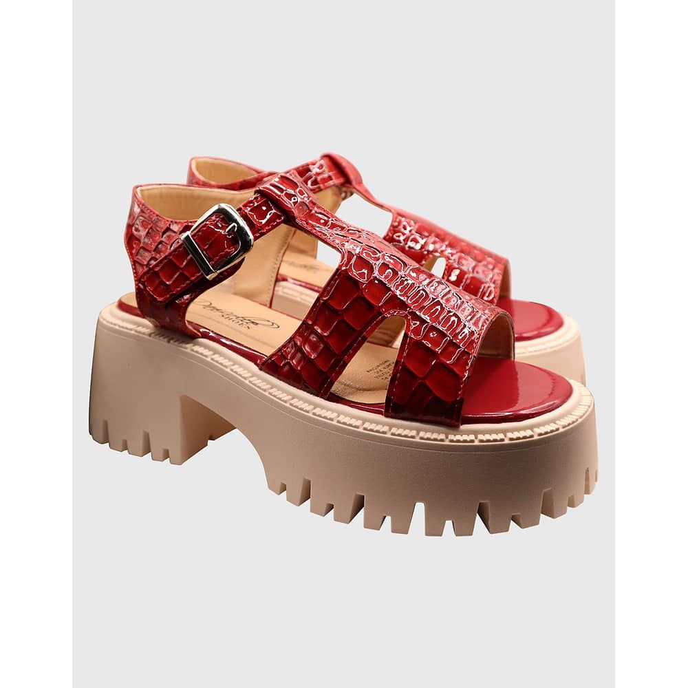 Sandalia Hebilla Charol Rojo image number 1.0