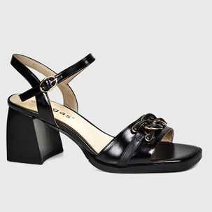 Sandalia Cuero Kiranie Negro